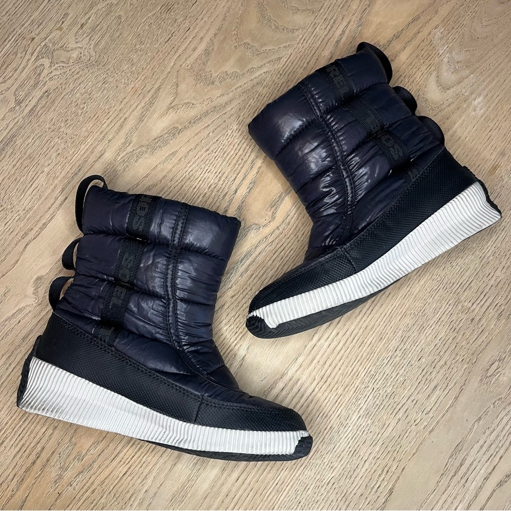 Sorel Women’s Out N About Puffy Mid Boots Navy Blue Waterproof Snow Size 6.5 - Picture 7 of 9